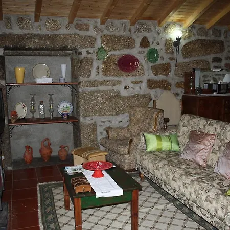 Villa Casa De Pedra à Viseu Extérieur photo