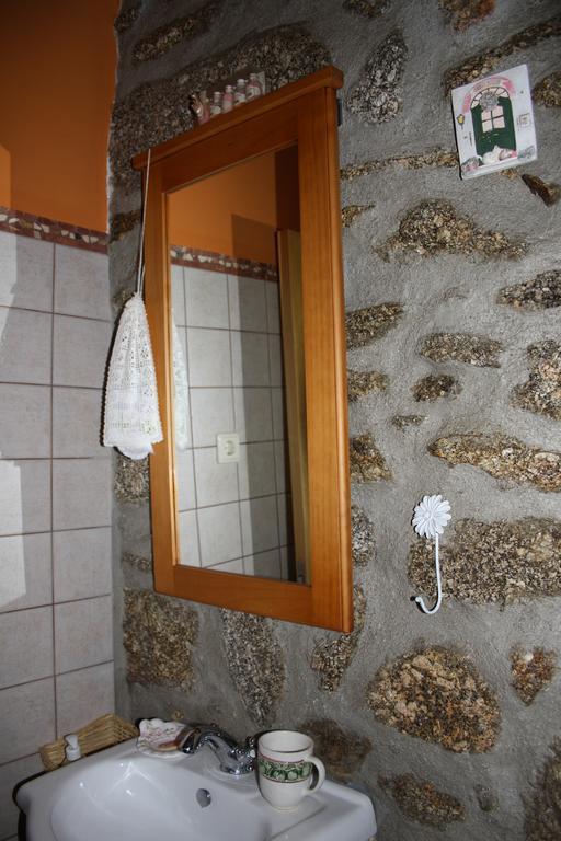 Casa De Pedra Hébergement de vacances *