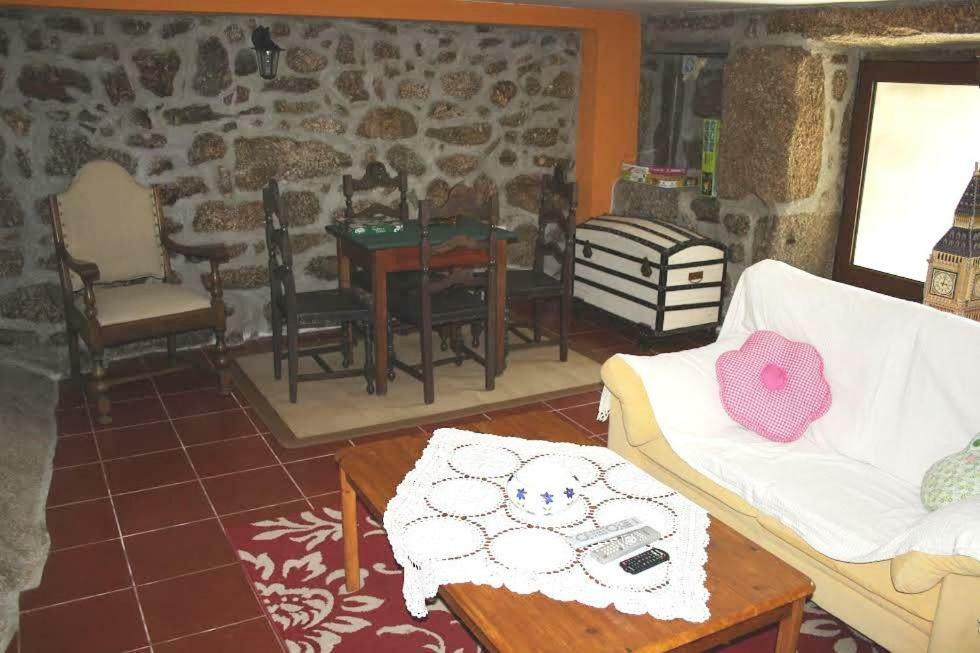 Casa De Pedra Hébergement de vacances